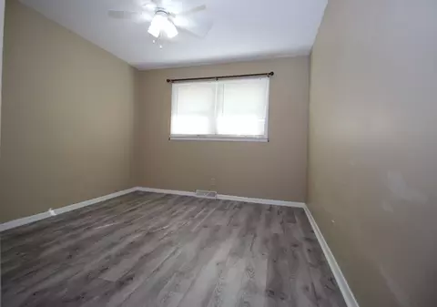 Bedroom - 800 Bryan St, Normal, IL 61761 photo 1 of 7