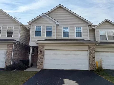 1537 Chatfield Ct #1537, Roselle, IL 60172