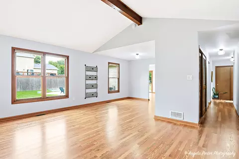 3402 W Bretons Dr, Mchenry, IL 60050 photo 4