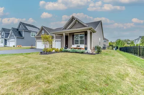 Exterior - 1831 Chandolin Ln, Elgin, IL 60124 photo 2 of 8