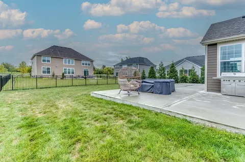 Exterior - 1831 Chandolin Ln, Elgin, IL 60124 photo 8 of 8