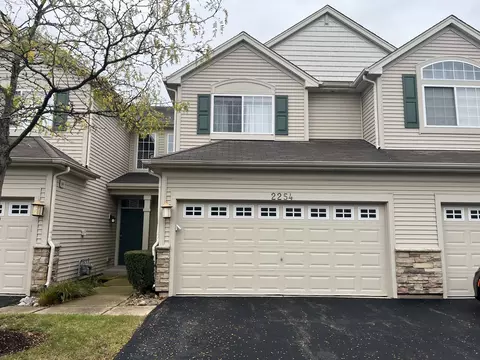 2254 Gallant Fox Cir, Montgomery, IL 60538