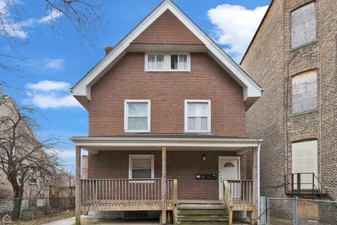 1533 E 65th Pl, Chicago, IL 60637 photo 1