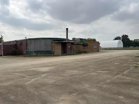 2864 W State Route 17, Kankakee, IL 60901 photo 5