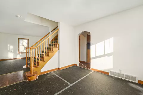 212 E 142nd Pl, Dolton, IL 60419 photo 4