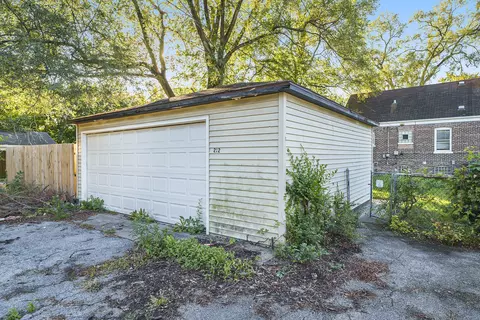 212 E 142nd Pl, Dolton, IL 60419 photo 16