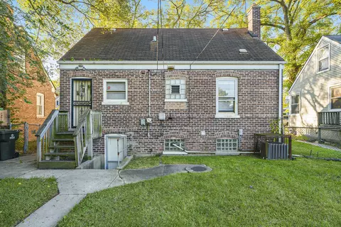212 E 142nd Pl, Dolton, IL 60419 photo 15