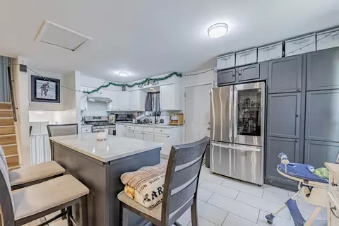 Kitchen - 7747 W 62nd St, Summit, IL 60501 photo 1 of 3