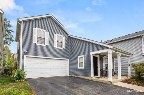 1750 Hickory Park Ln, Aurora, IL 60504