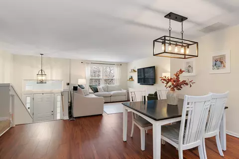 Dining - 2435 Emily Ln, Elgin, IL 60124 photo 1 of 3
