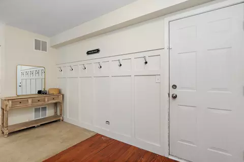 Entry Way - 2435 Emily Ln, Elgin, IL 60124 photo 4 of 5