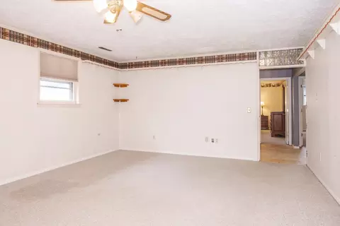 1909 Marzel Dr, Bloomington, IL 61701 photo 24