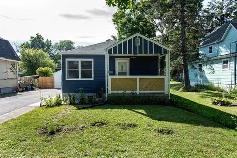 2912 Ezekiel Ave, Zion, IL 60099
