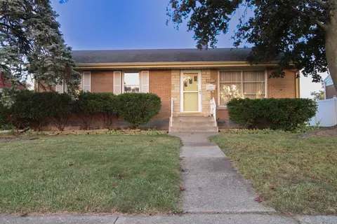 1521 Atwood Ave, Berkeley, IL 60163