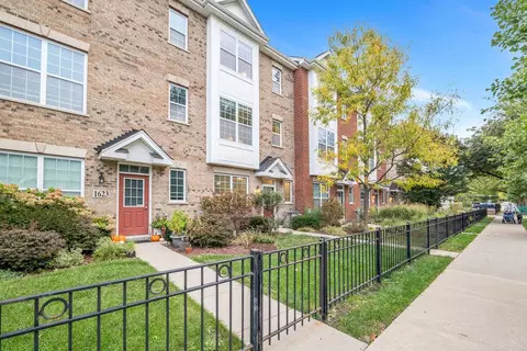 1621 Church St, Evanston, IL 60201