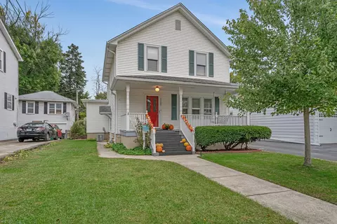 1105 Taylor St, Joliet, IL 60435