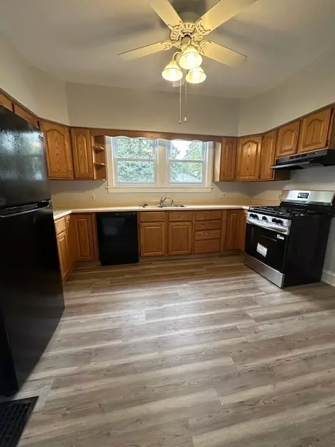 Kitchen - 403 Willard Ave, Bloomington, IL 61701 photo 1 of 2