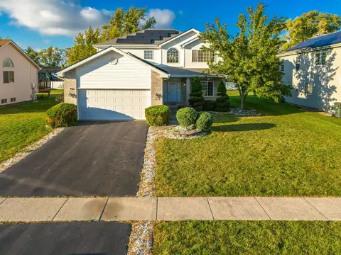 524 Regent Rd, University Park, IL 60484
