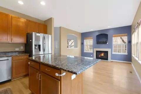 Living - Undisclosed, Hoffman Estates, IL 60192 photo 5 of 11