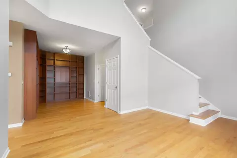 Living - Undisclosed, Hoffman Estates, IL 60192 photo 1 of 11