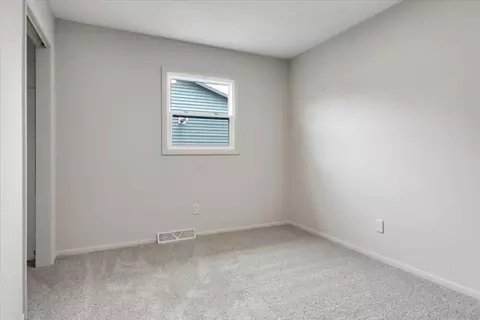 Bedroom - 601 N 3rd Ave, Chenoa, IL 61726 photo 4 of 5