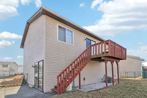 Exterior - 4485 Bayside Cir, Hoffman Estates, IL 60192 photo 7 of 11