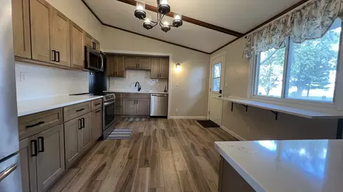 Kitchen - 25033 E 3000 North Rd, Dwight, IL 60420 photo 2 of 2