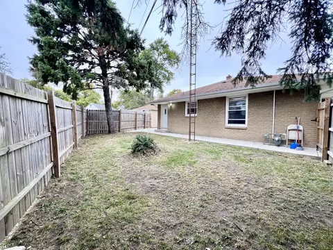 Exterior - 1717 Greenview Ave, Kankakee, IL 60901 photo 3 of 5