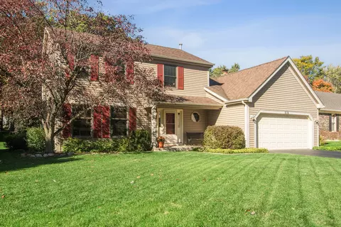 216 Lexington Ave, Fox River Grove, IL 60021