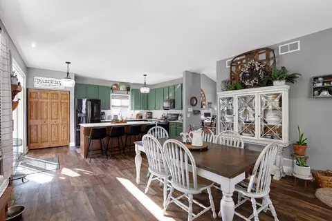 Dining - 14443 Etchingham Dr, Lockport, IL 60441 photo 2 of 2