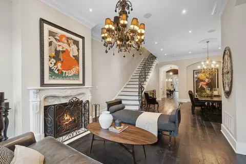 Entry Way - 1414 N Mohawk St, Chicago, IL 60610 photo 1 of 4