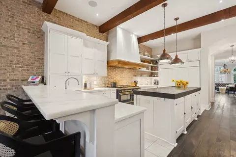 Kitchen - 1414 N Mohawk St, Chicago, IL 60610 photo 3 of 4