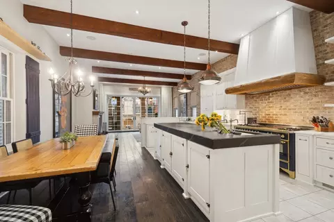 Kitchen - 1414 N Mohawk St, Chicago, IL 60610 photo 2 of 4