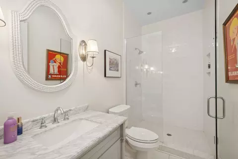 Bath - 1414 N Mohawk St, Chicago, IL 60610 photo 7 of 8