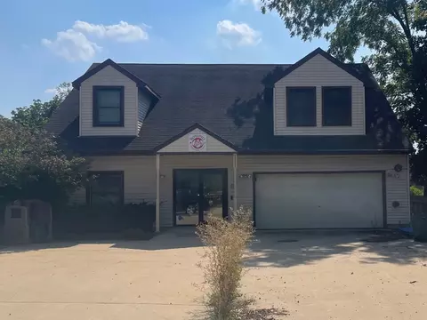 1203 Lisle Pl, Lisle, IL 60532