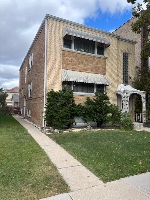 5354 W Montrose Ave, Chicago, IL 60641