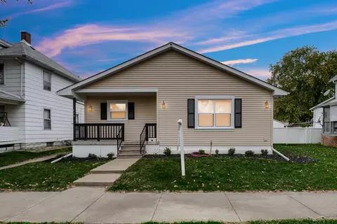 419 N Wabash Ave, Bradley, IL 60915