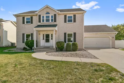 2812 Vimy Ridge Dr, Joliet, IL 60435