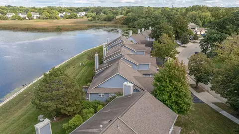 View/Area - 1102 Coldspring Rd, Elgin, IL 60120 photo 6 of 11