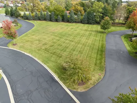 lot5 Olmstead Dr, Woodstock, IL 60098