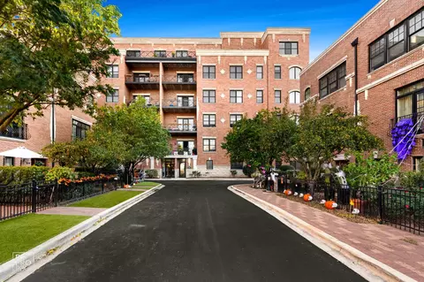 2811 N Bell Ave #403, Chicago, IL 60618