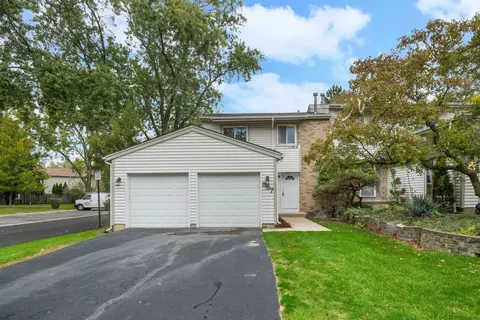 557 Monroe Rd, Bolingbrook, IL 60440