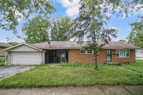 Exterior - 16300 Winchester Ave, Markham, IL 60426 photo 3 of 4
