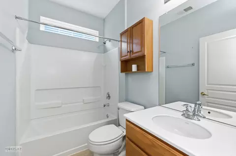 2821 Cascade Falls Cir, Elgin, IL 60124 photo 16