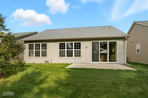 2821 Cascade Falls Cir, Elgin, IL 60124 photo 23
