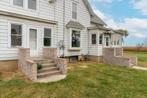 107 E Long St, Ohio, IL 61349 photo 8