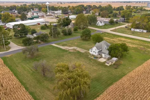 107 E Long St, Ohio, IL 61349 photo 7