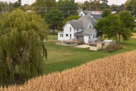 107 E Long St, Ohio, IL 61349 photo 28