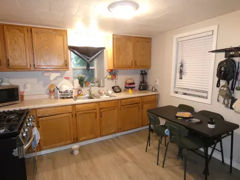 373 N Adams St, Kankakee, IL 60901 photo 6