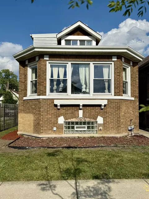 8633 S Hermitage Ave, Chicago, IL 60620